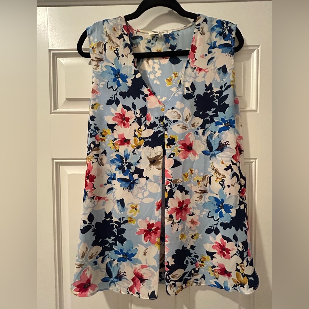 Women’s Rose & Olive XL Sleeveless Floral Print Top